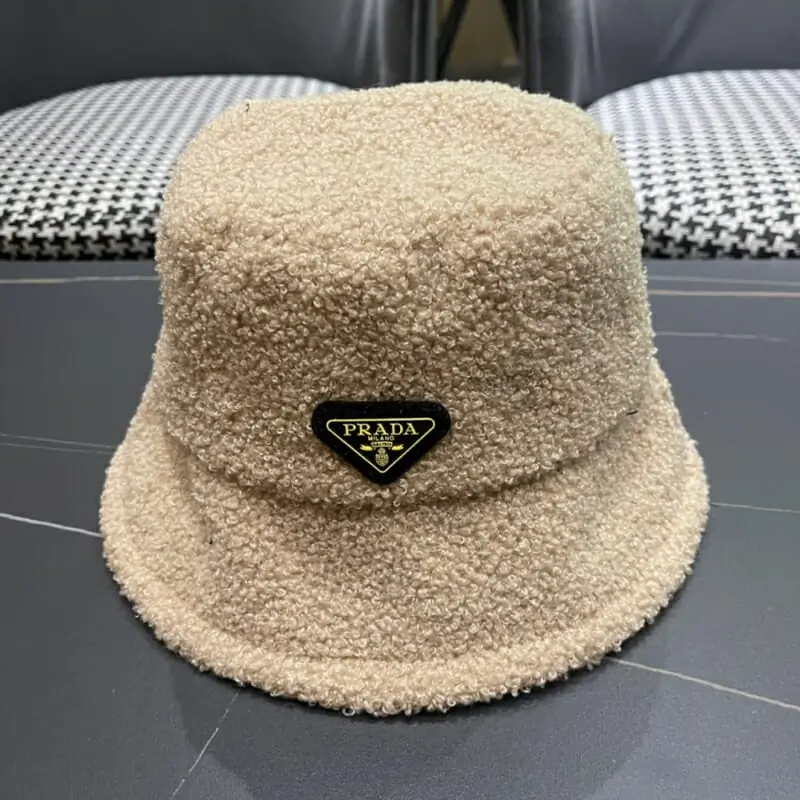 prada casquette s_124a7351